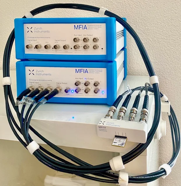 Figure-1-Photo-of-MFITF-attached-to-MFIA-via-4-x-2m-BNC-cables.jpg