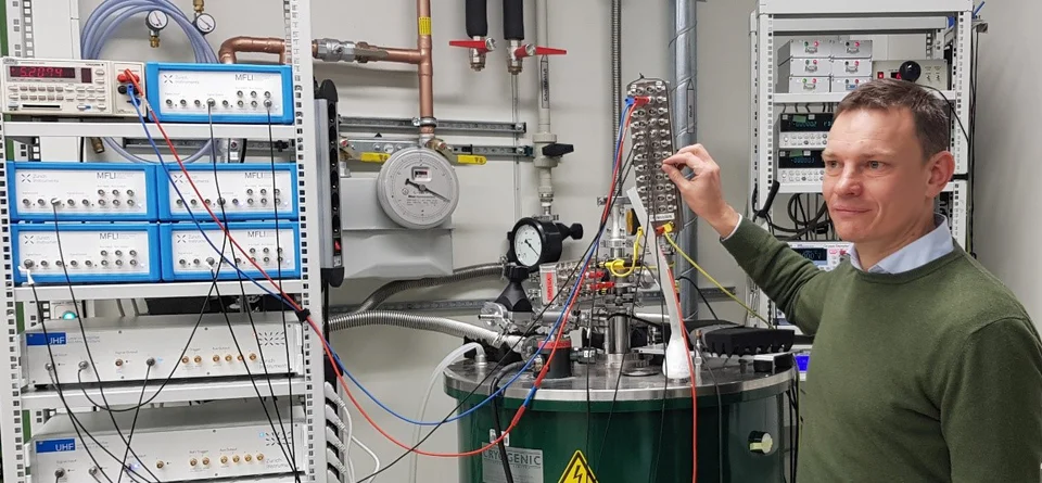 Prof. Christoph Stampfer, RWTH Aachen